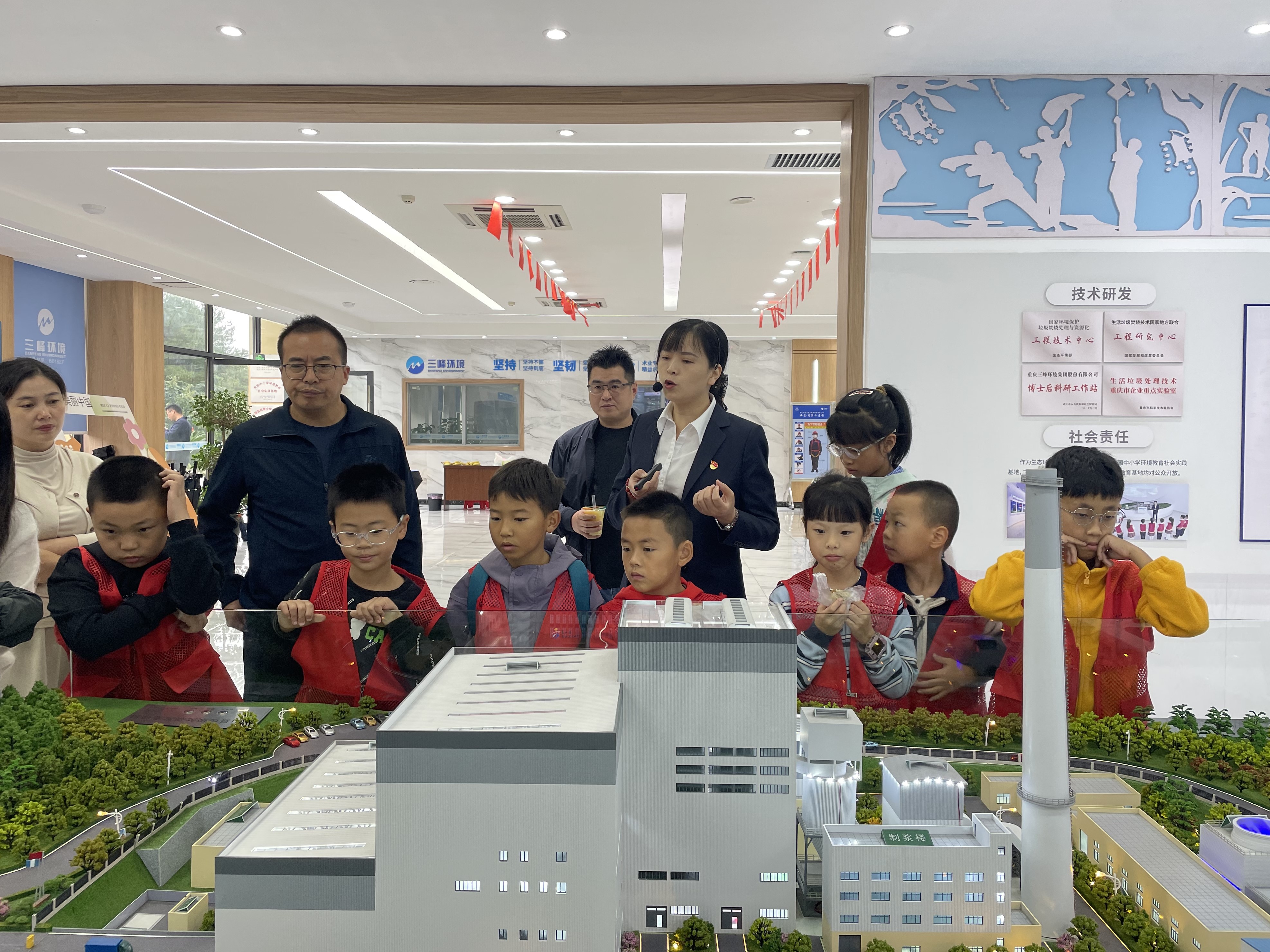 image_1760755552413.jpg image_1760755552413.jpg